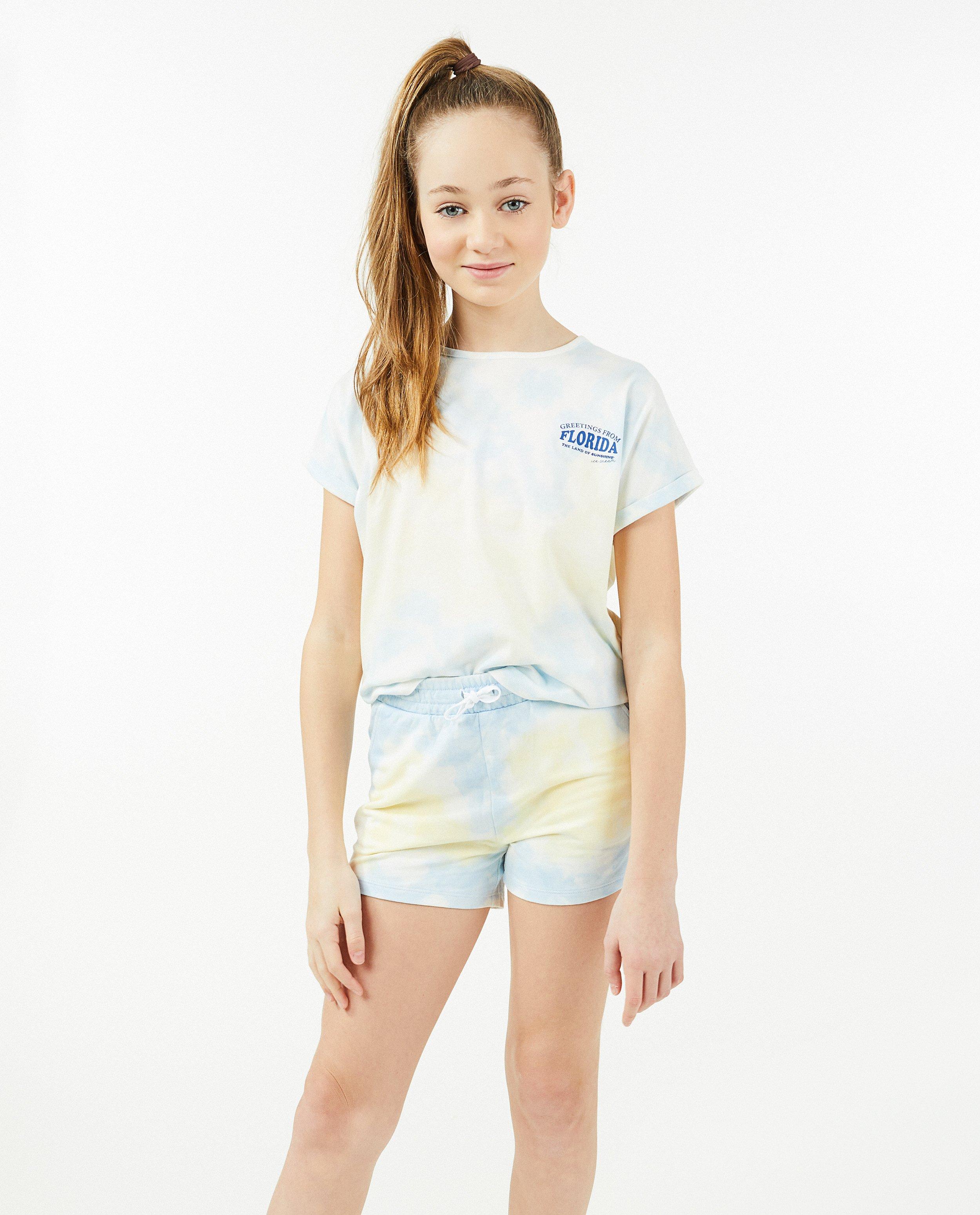 Tricou Fish & Chips albastru cu vopsea tie-dye albastru deschis