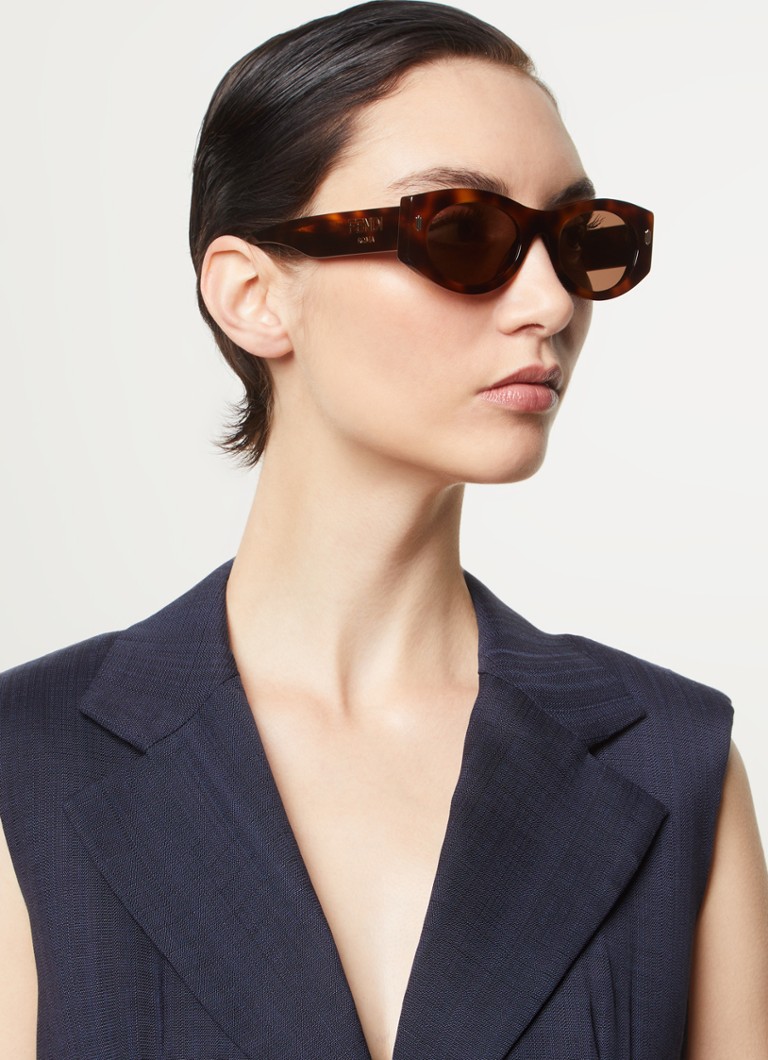 Fendi Roma sunglasses FE40125I