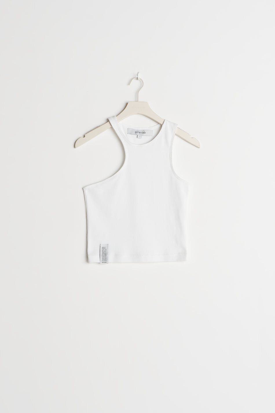 Cutout tanktop