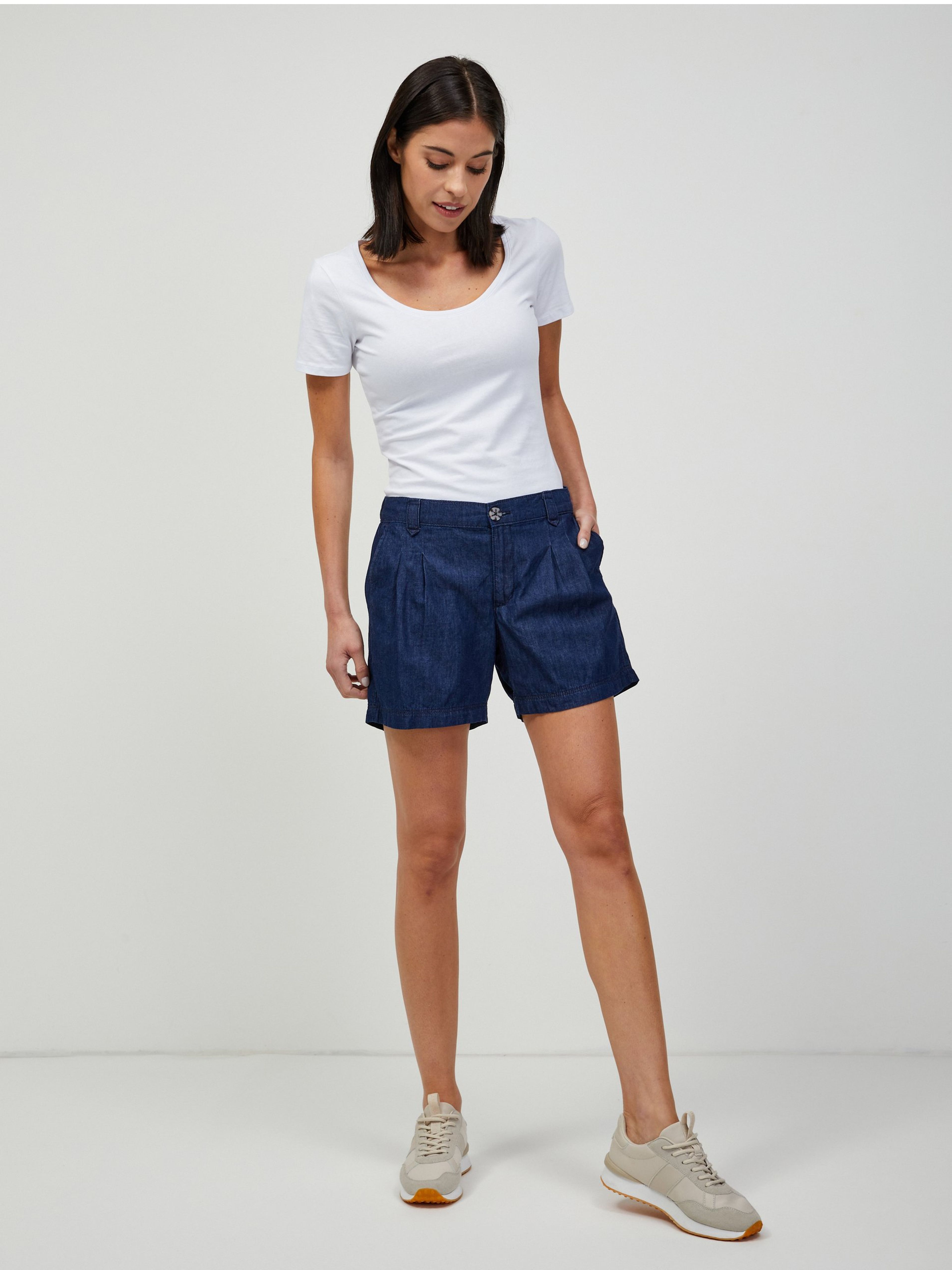 Dunkelblaue Shorts ORSAY