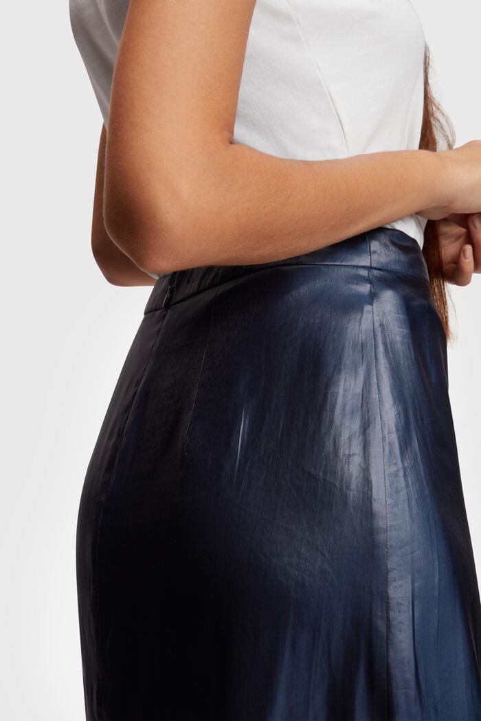 Midirock im Metallic-Look