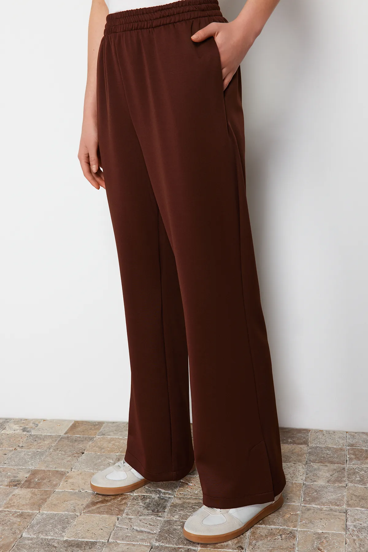 Trendyol Modest  Hellbrauner Taucher-/Tauchanzug mit Gürteltasche und gestricktem Unterteil und Oberteil TCTSS24US00043
