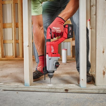 Milwaukee 4933492480 M18 BLHACD26-402X Akku-Kombihammer SDS-plus 18V 4,0Ah Li-Ion