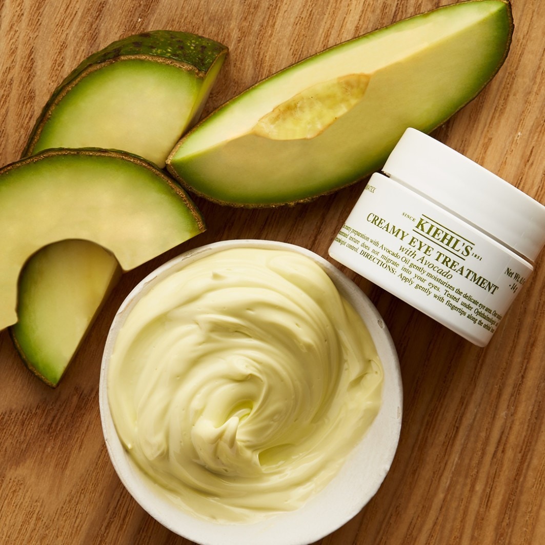 Creamy Eye Treatment with Avocado