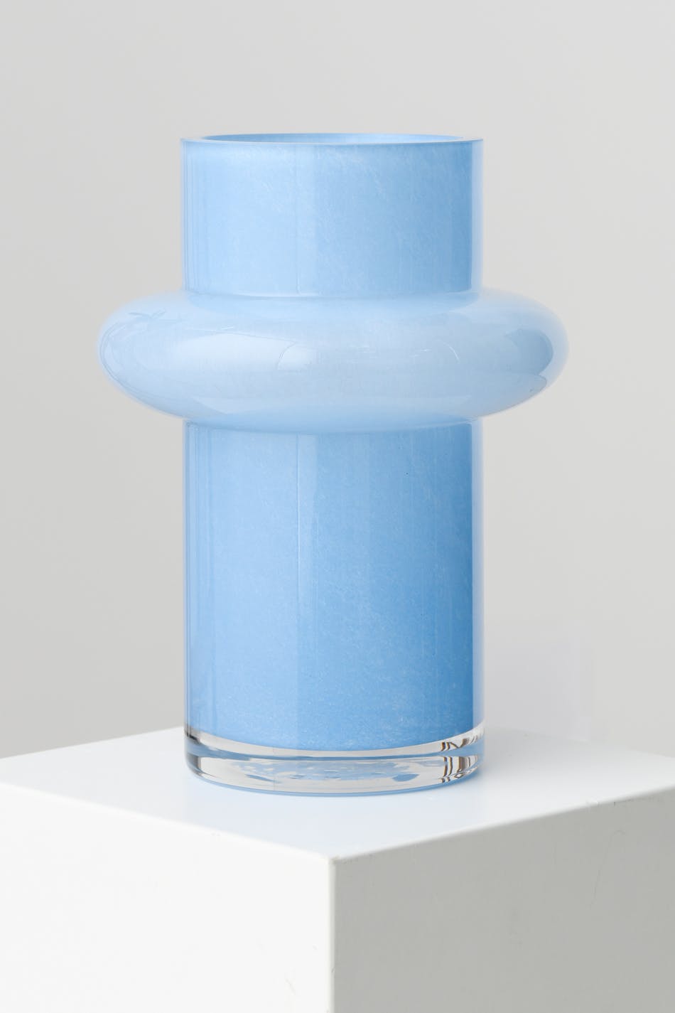 Glass vase