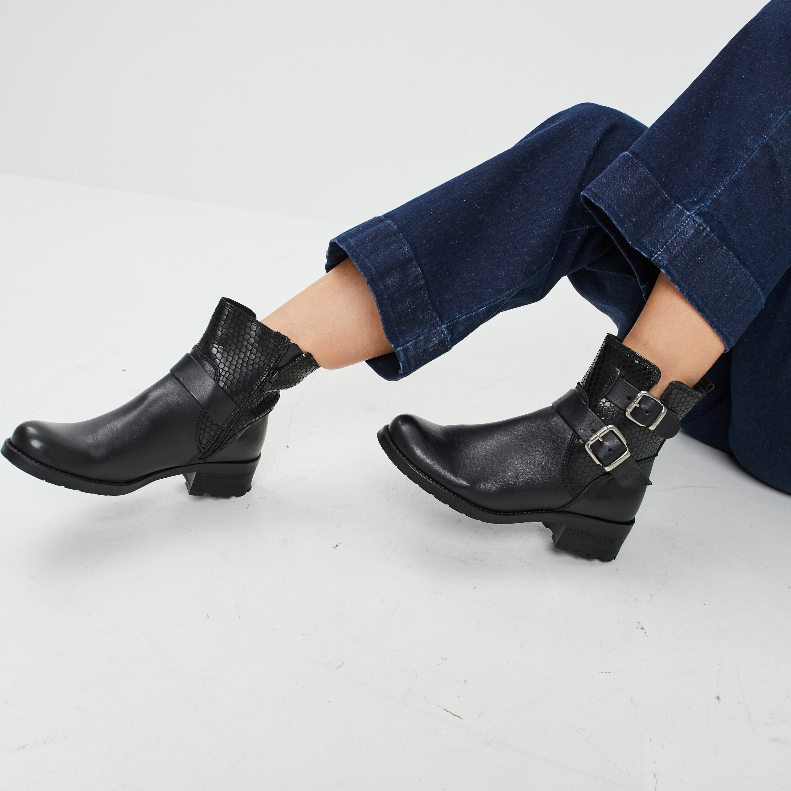 Bottines en cuir noir femme | La Halle