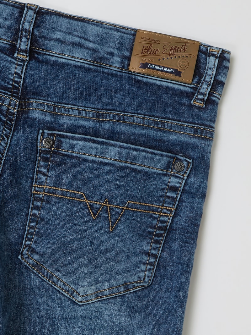 Relaxed Fit Jeans mit Stretch-Anteil in blau