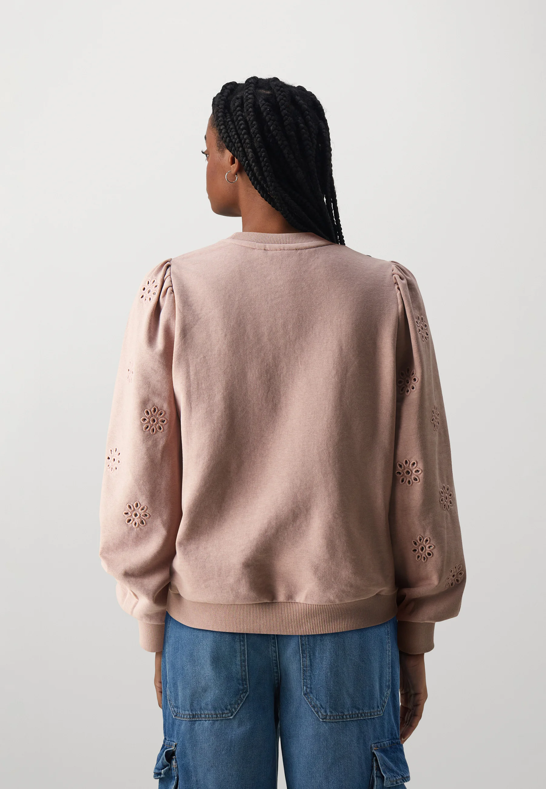 SOLO ONLFEMME BORDADO - Sudadera