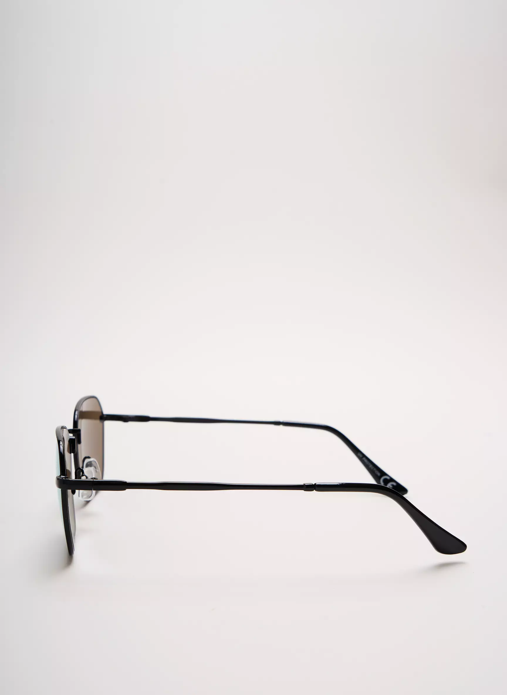 City Vision Eyewear Lunettes De Soleil Femme couleur noir