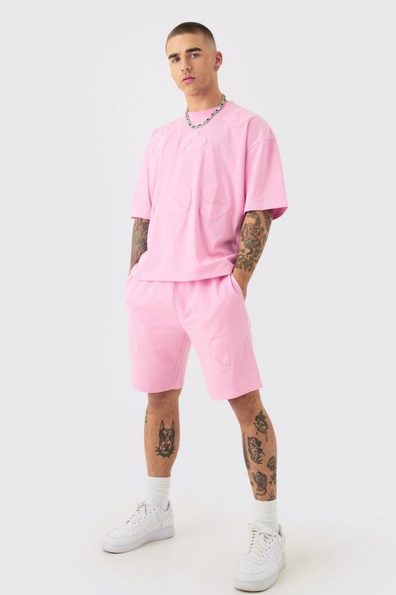 Kastiges Oversize T-Shirt mit Herz-Applikation & Shorts