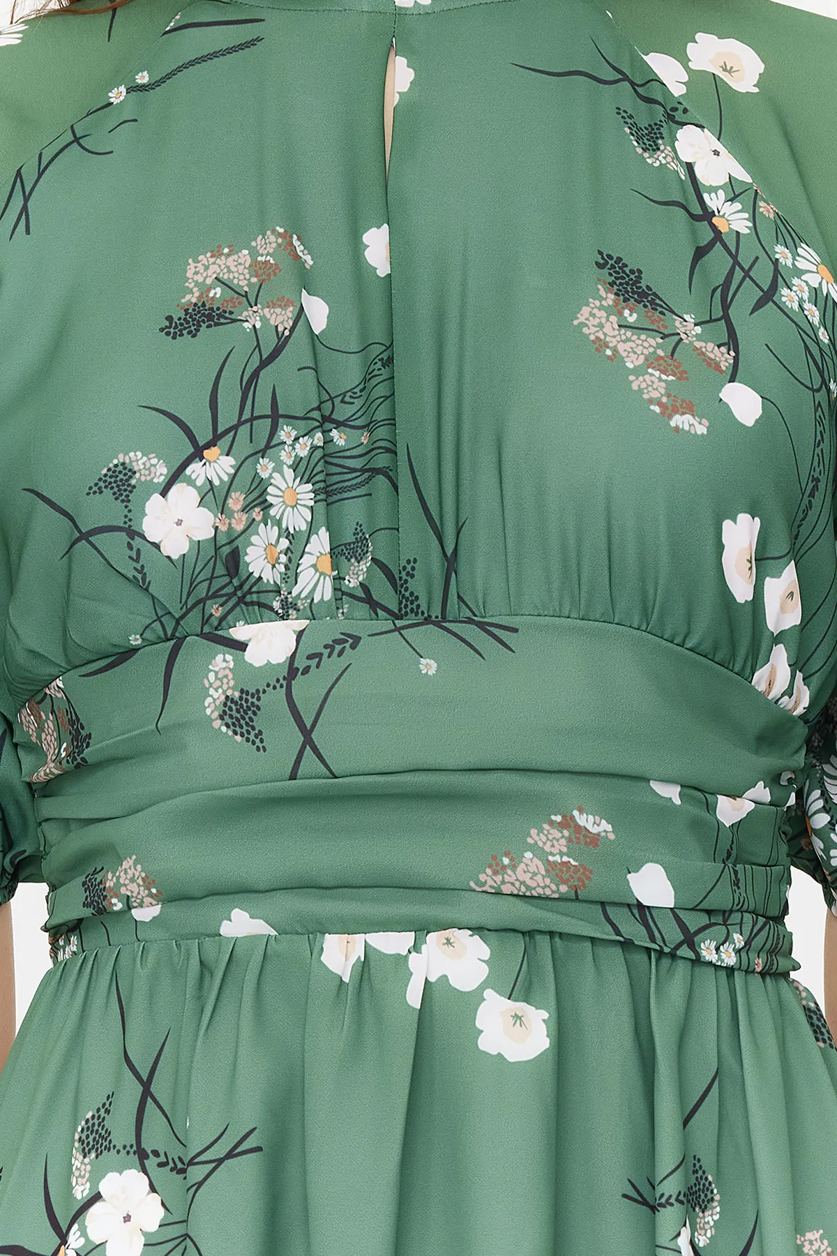 Trendyol Modest  Grünes langes Blumenkleid mit Ballonärmeln TCTSS24EB00008