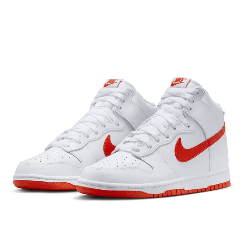 NIKE Dunk High 