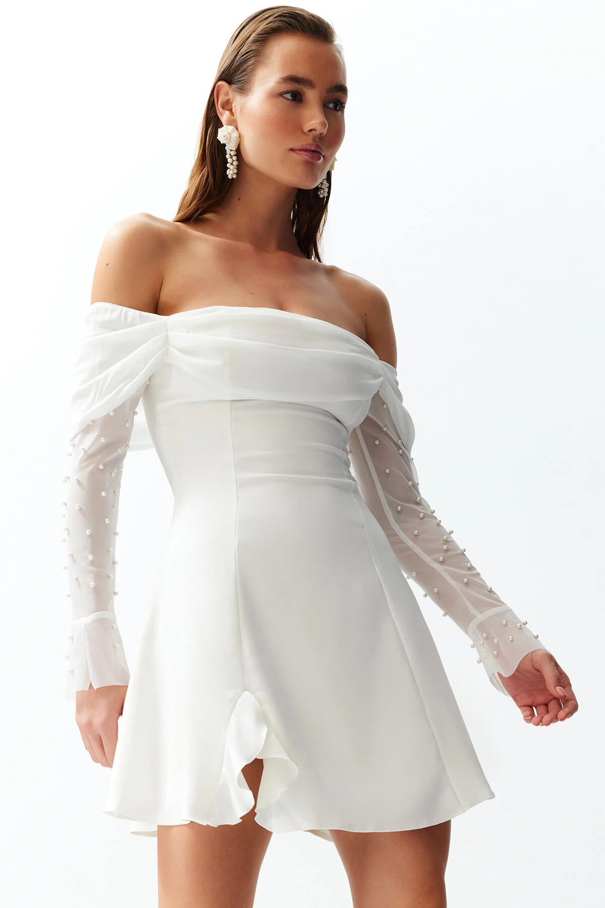 Trendyol Collection  Weiße Braut-Taillenöffnung/Skater-Futter für Hochzeit/Elegantes Nikah-Abendkleid TPRSS24EL00117