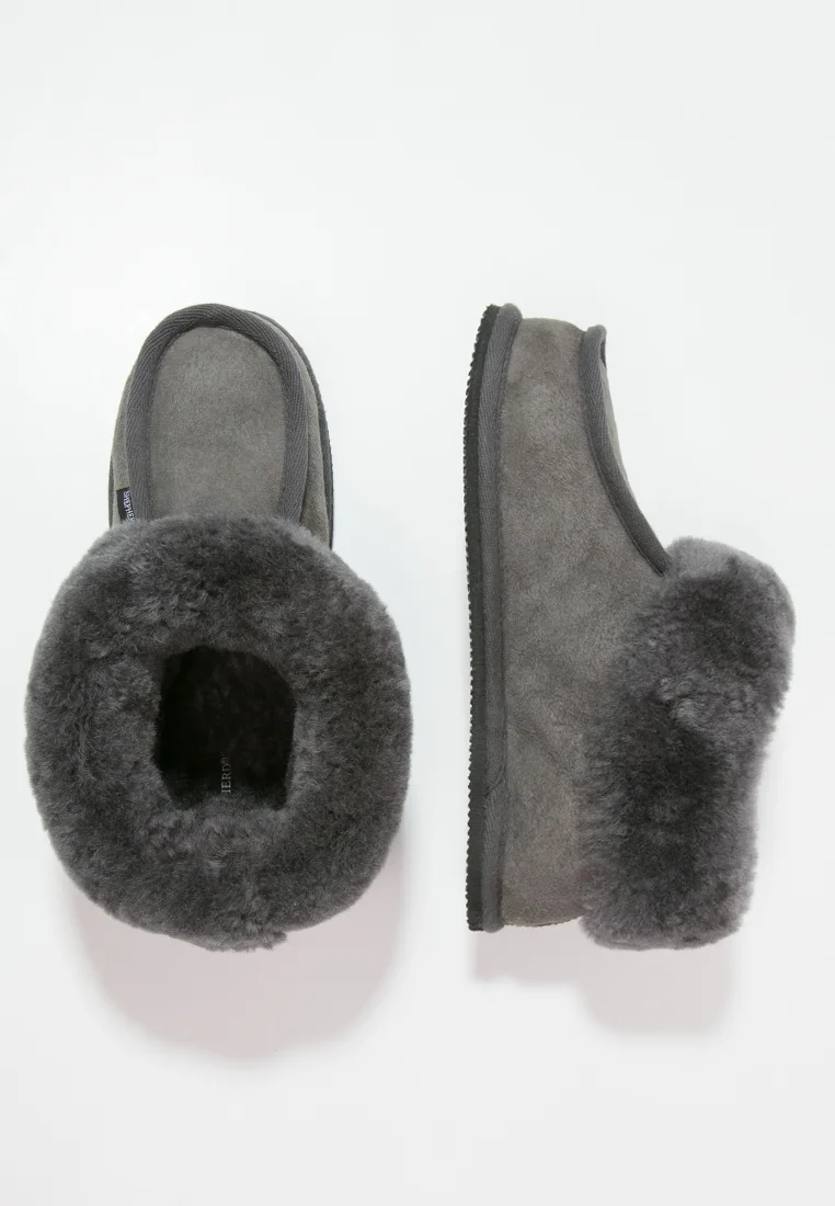 Pastora LENA - Zapatillas