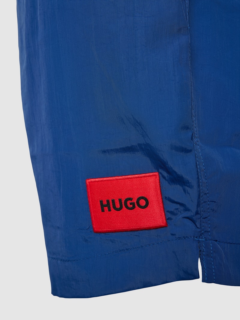 Badehose mit Label-Detail Modell 'Dominica' in marineblau