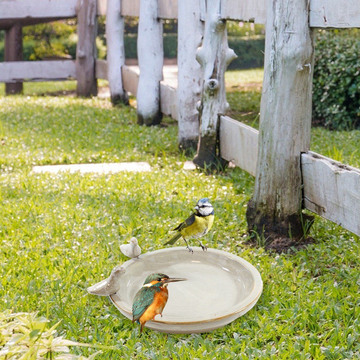 colourliving Vogeltränke Vogeltränke für den Garten 30 cm altweiss Keramik Vogeltränke rund, handbemalt, glasiert, leicht zu Reinigen