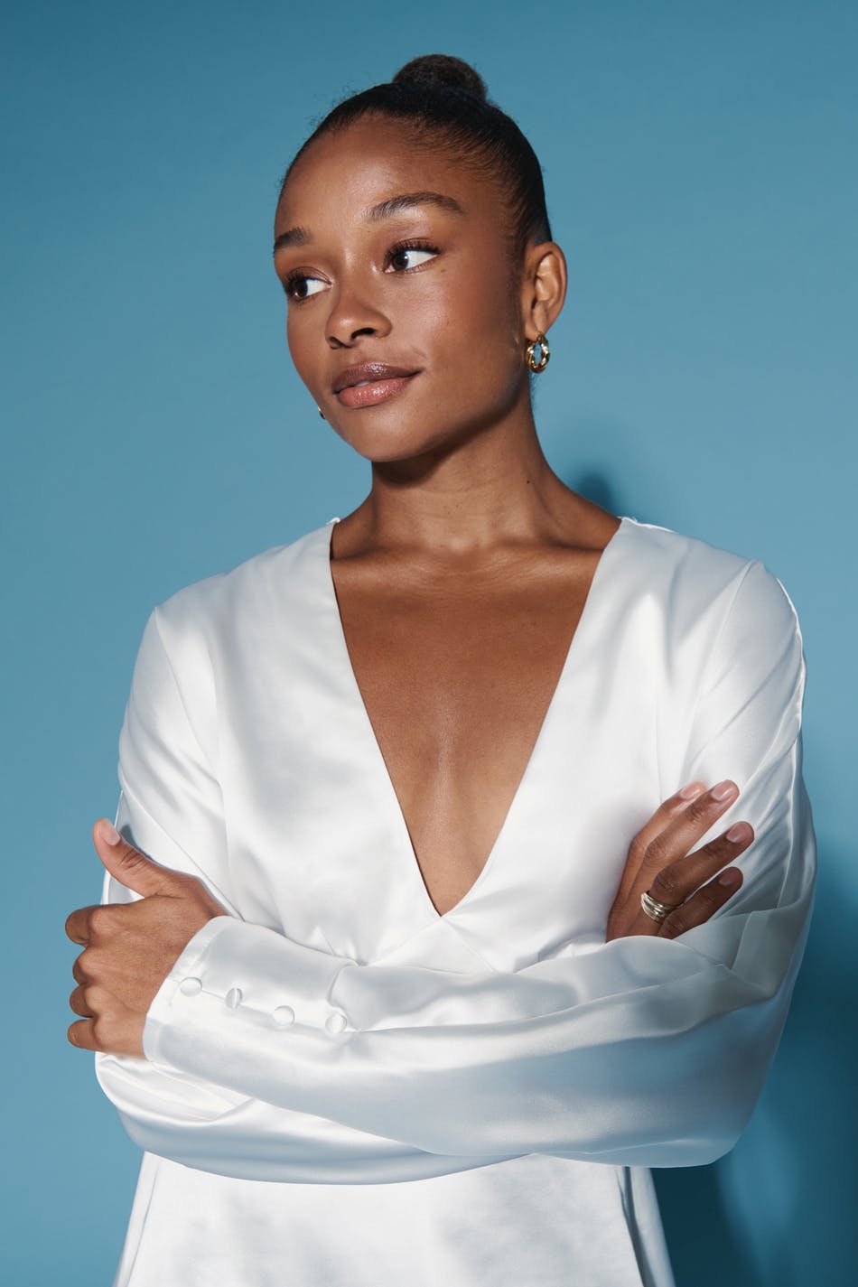 Longsleeve v-neck satin dress