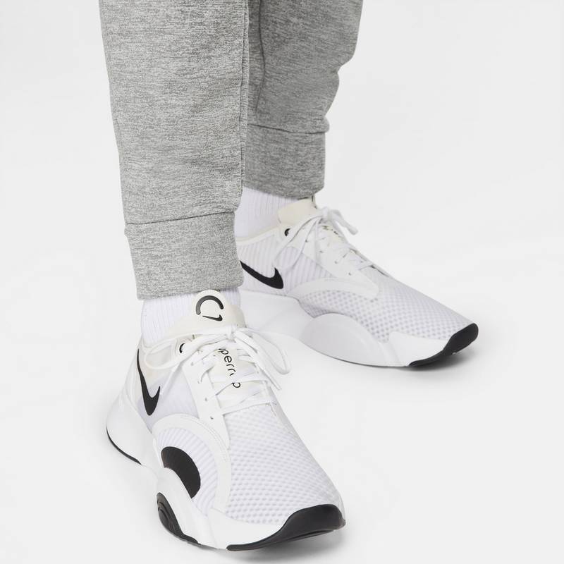Nike Taper Trainingshose Herren