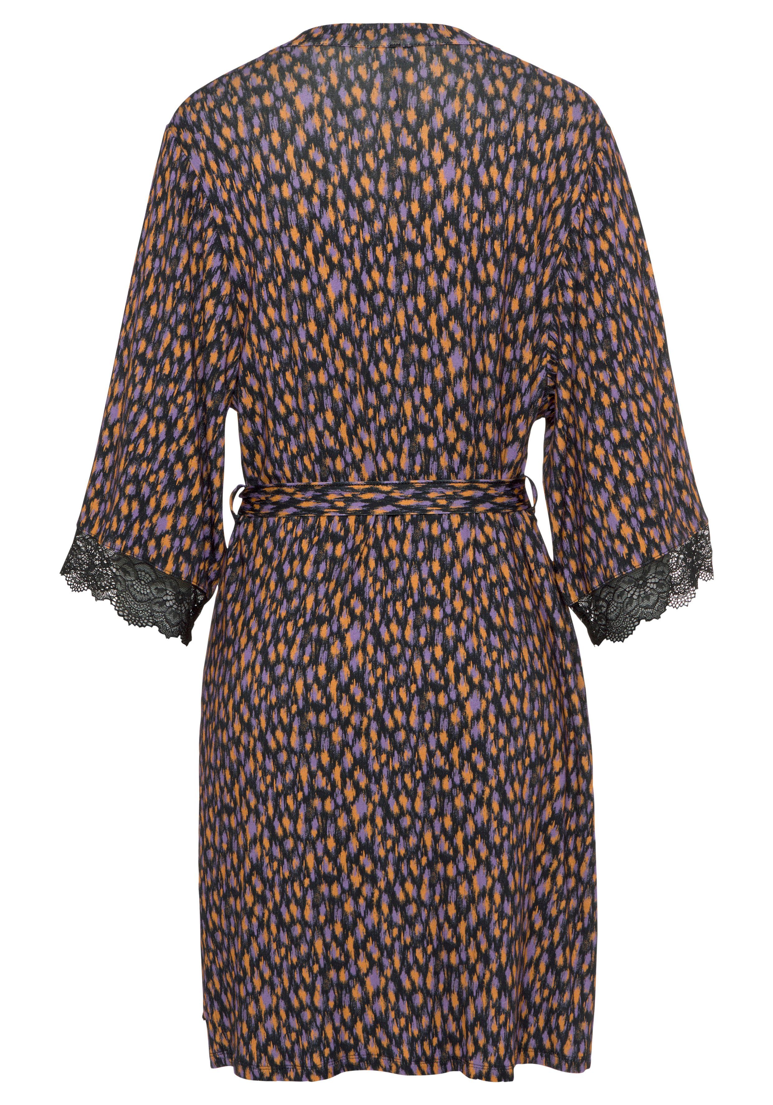 LASCANA Kimono, Kurzform, Viskose, Kimono-Kragen, mit Spitzendetails