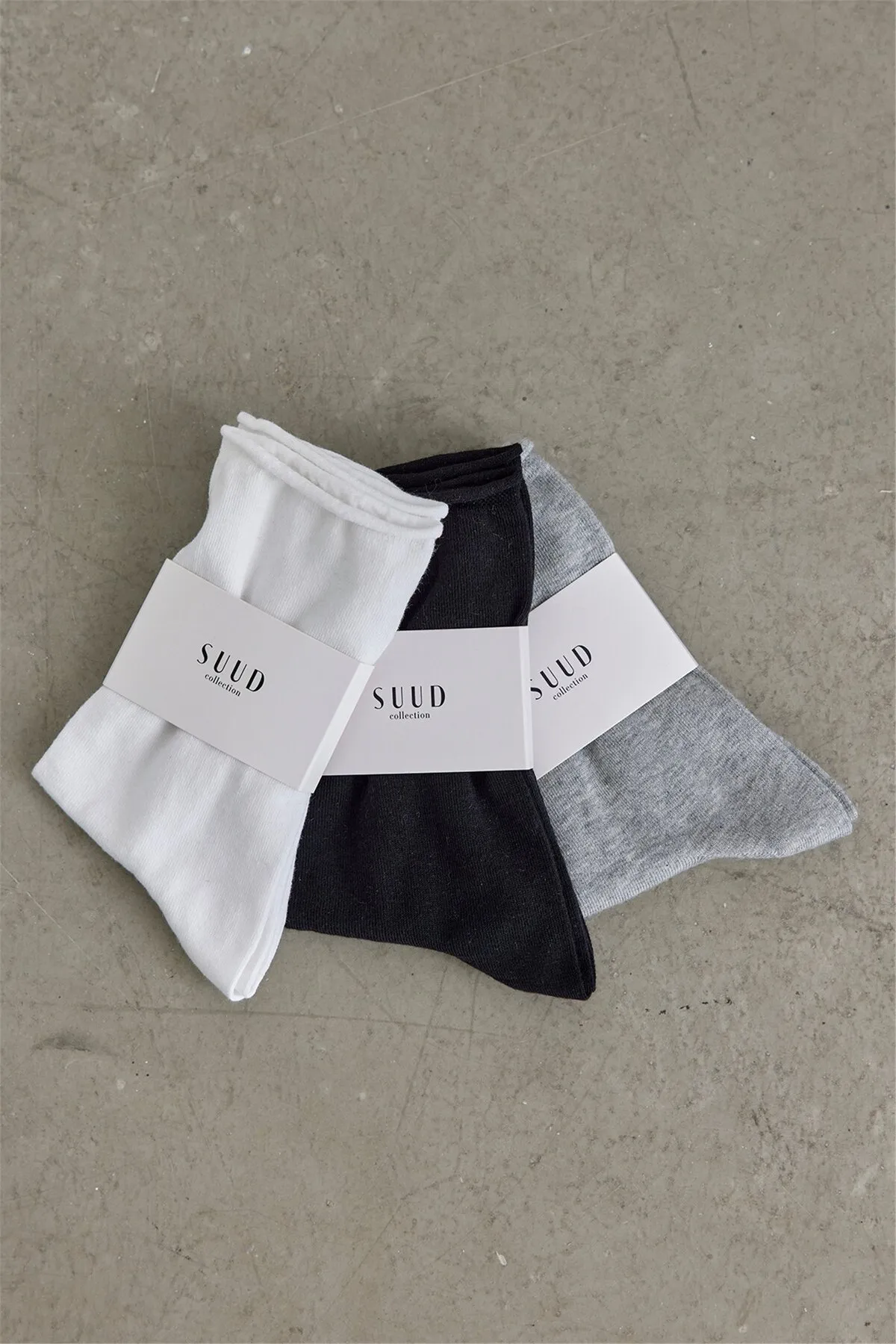 Suud Collection  Weiße Bambus-Steckdosensocken