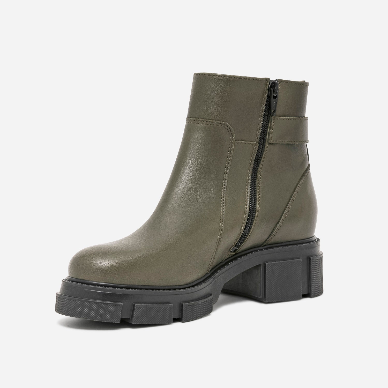 Boots TEXTO kaki en cuir à semelle crantée