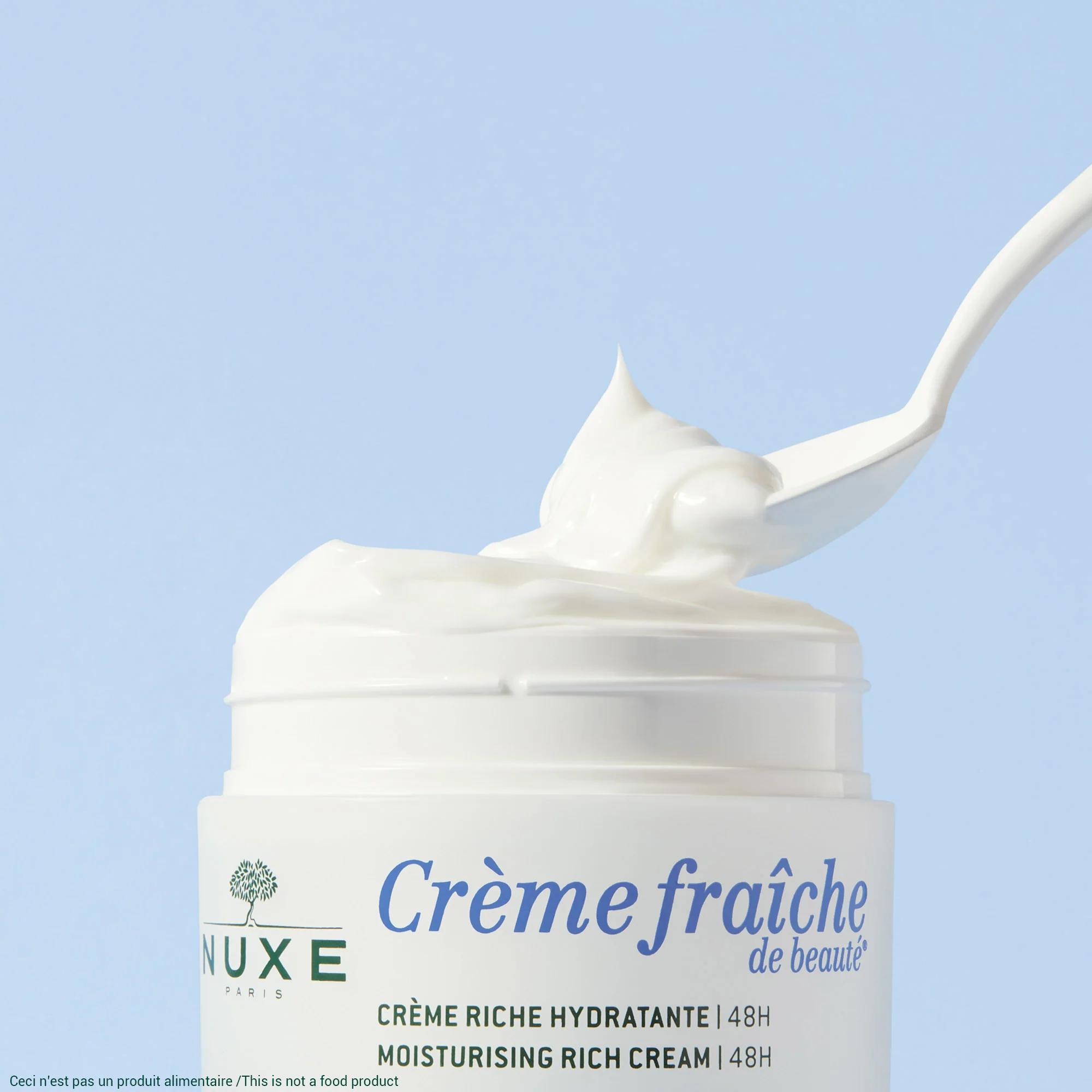 Creme Fraiche de Beaute 48-часовна богата хидратантна крема - хидратантна дневна крема, хранљива дневна крема