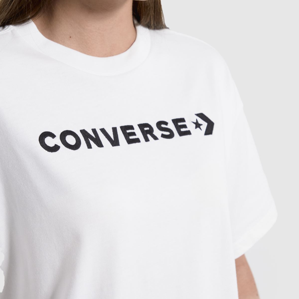 Converse – Vit, avslappnad t-shirt med ordmärke