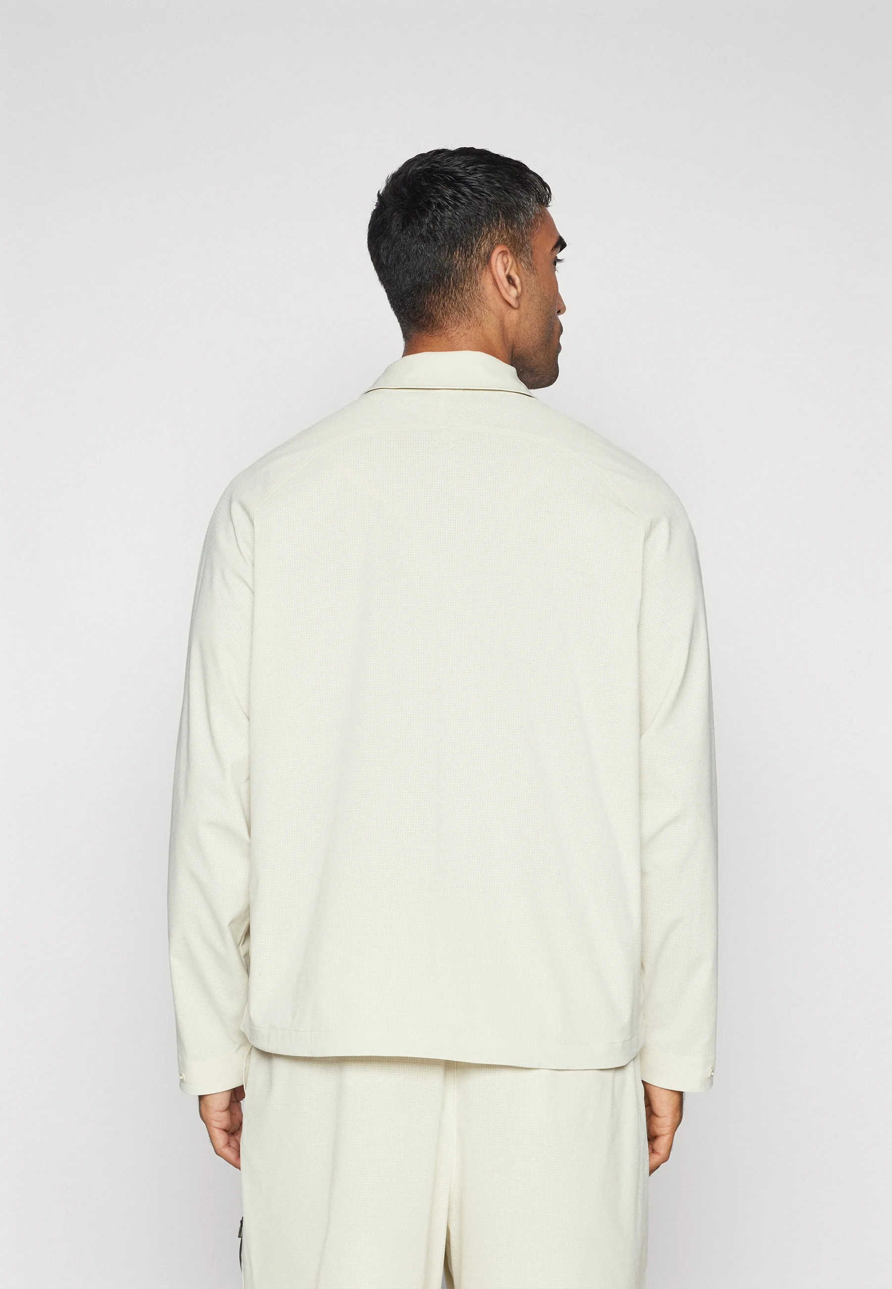 Chaqueta deportiva Under Armour UNSTOPPABLE AIRVENT
