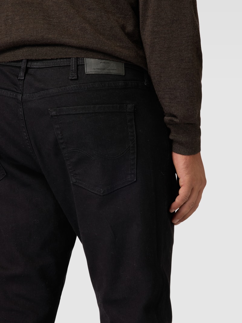 PLUS SIZE Jeans im 5-Pocket-Design Modell 'TIM' in schwarz