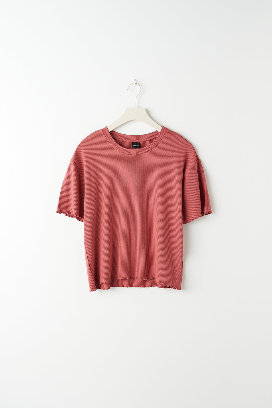 Millie tee