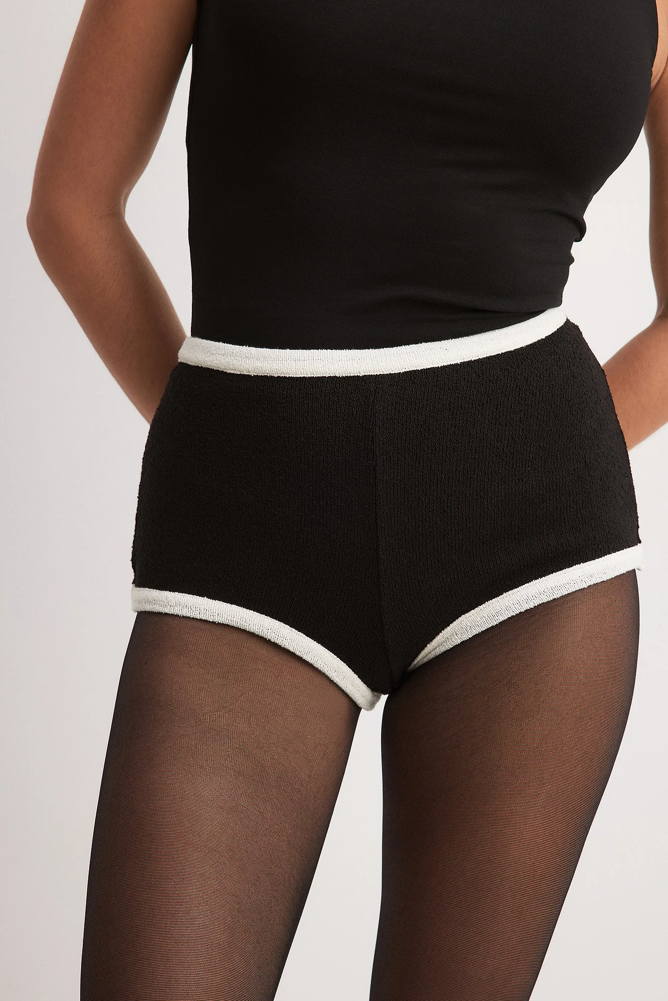 Gestrickte Minishorts