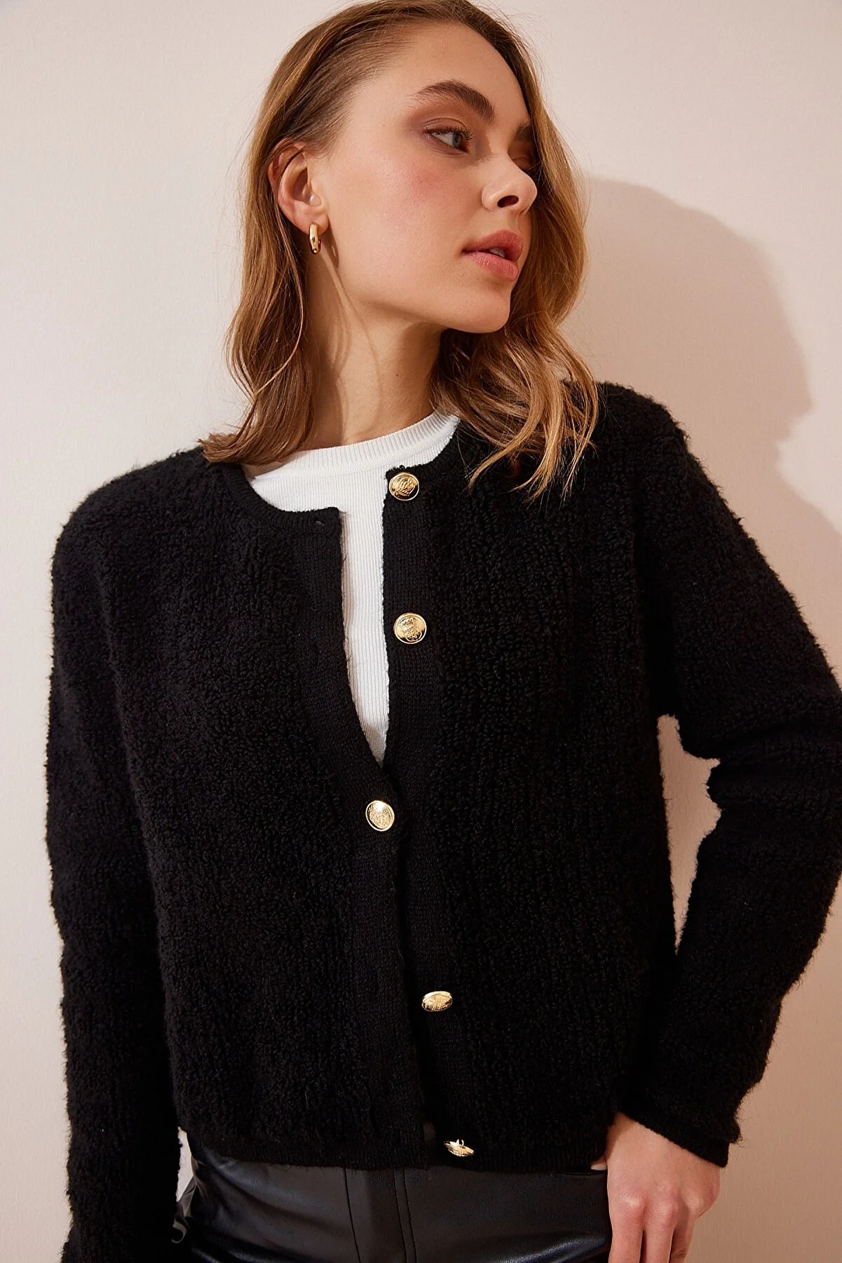 Happiness İstanbul  Schwarze Bouclé-Strickjacke für Damen, Cardigan YY00117