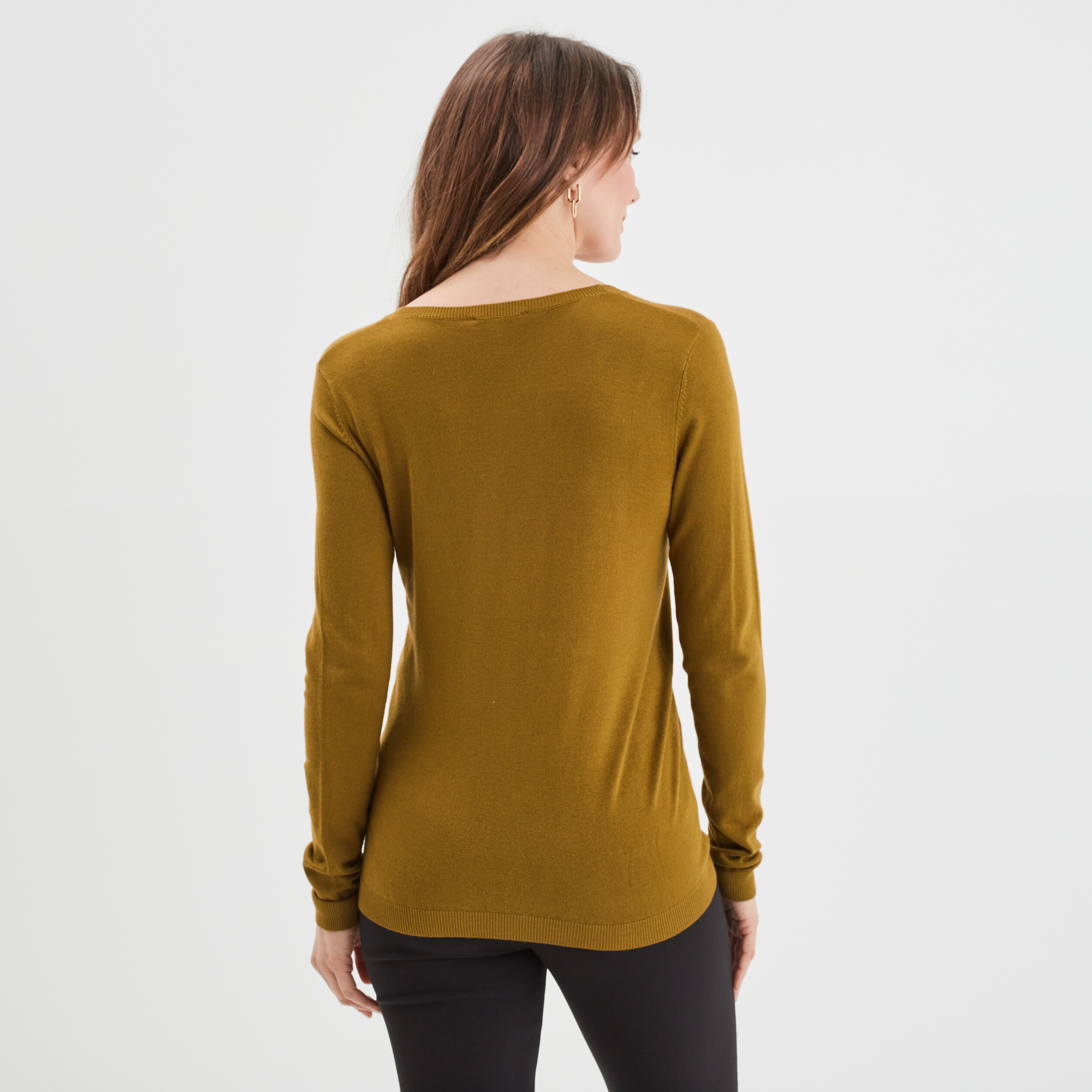 Gilet boutonné avec col en V vert olive femme | La Halle