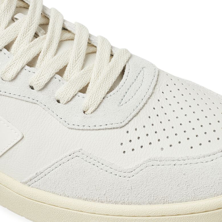 Veja V-90 Leather gravel white