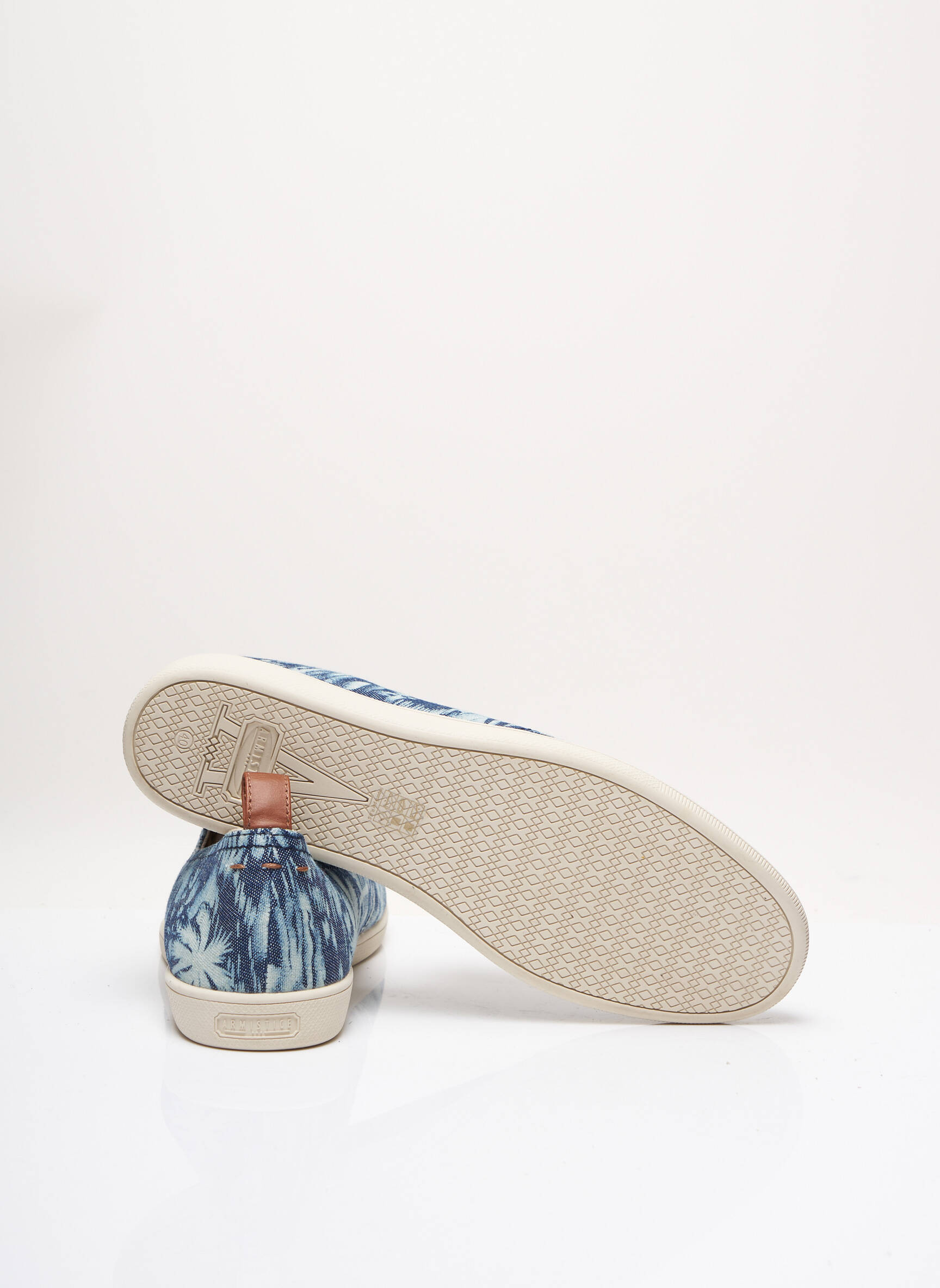 Armistice Baskets Femme couleur bleu