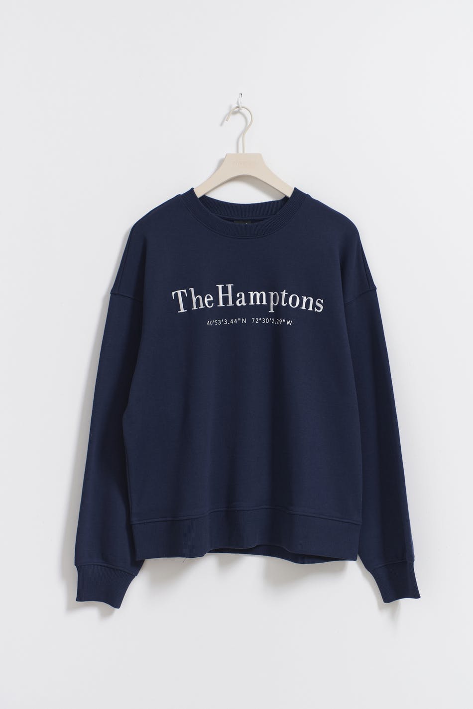 Embroidery sweater