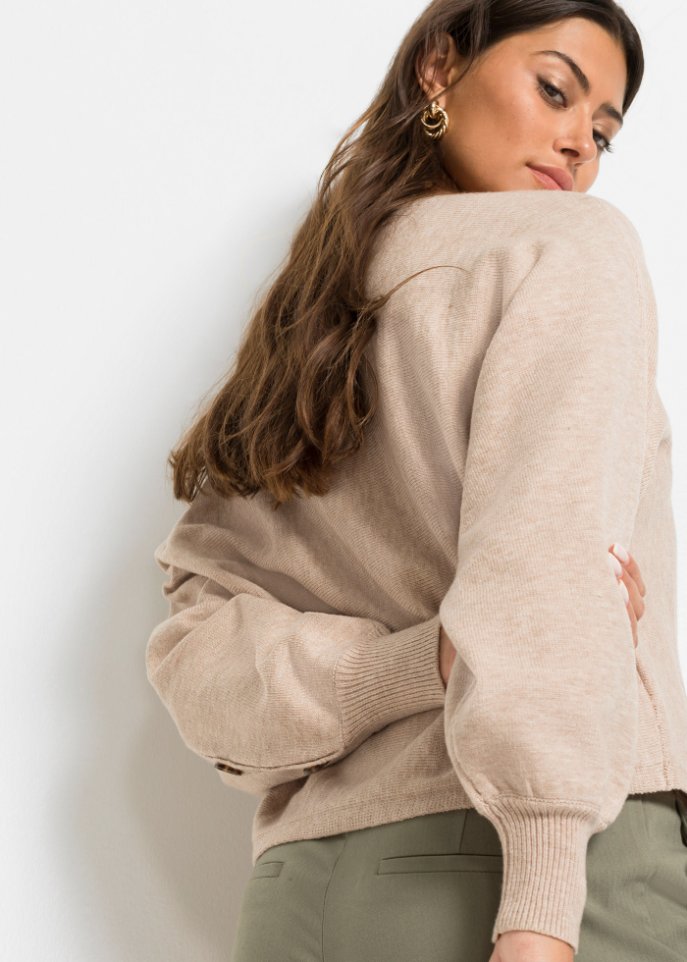 Pullover mit Knöpfen