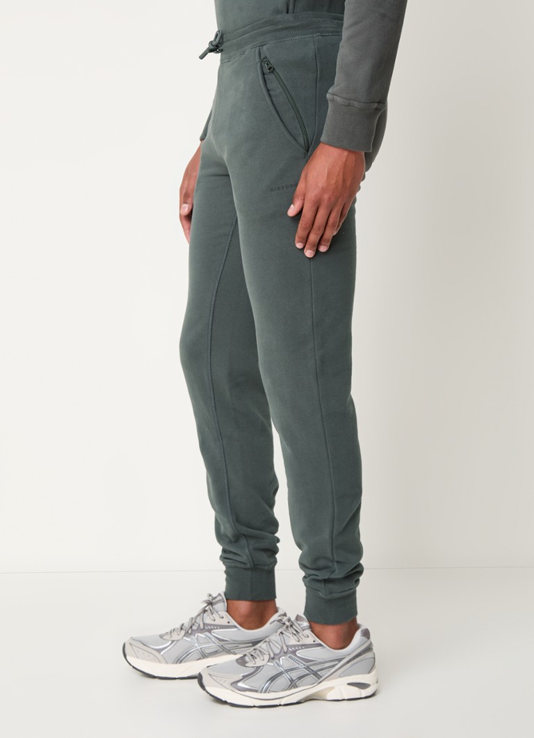 Pantaloni de trening slim fit cu logo-ul Airforce