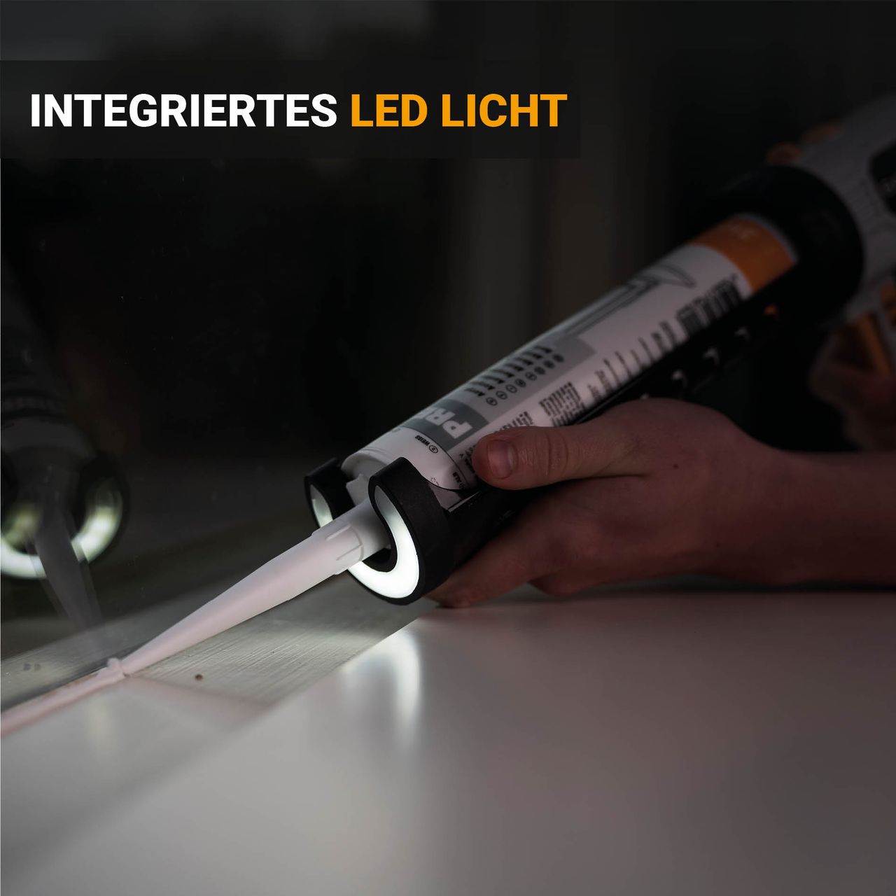 Batavia Maxxpush 6V Akku-Kartuschenpistole mit LED (auf AA-Batterien)