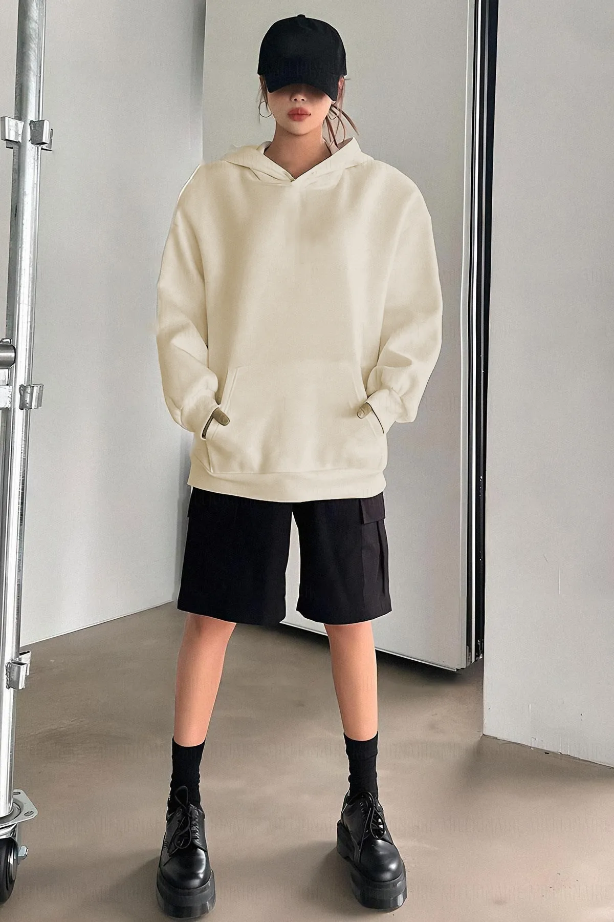 Know  Dont Hoodie Sweatshirt Beige