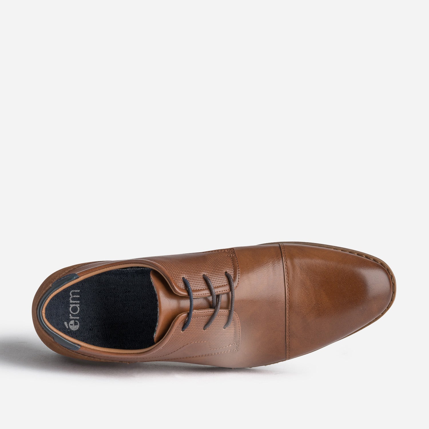 Derby cognac en cuir embossé