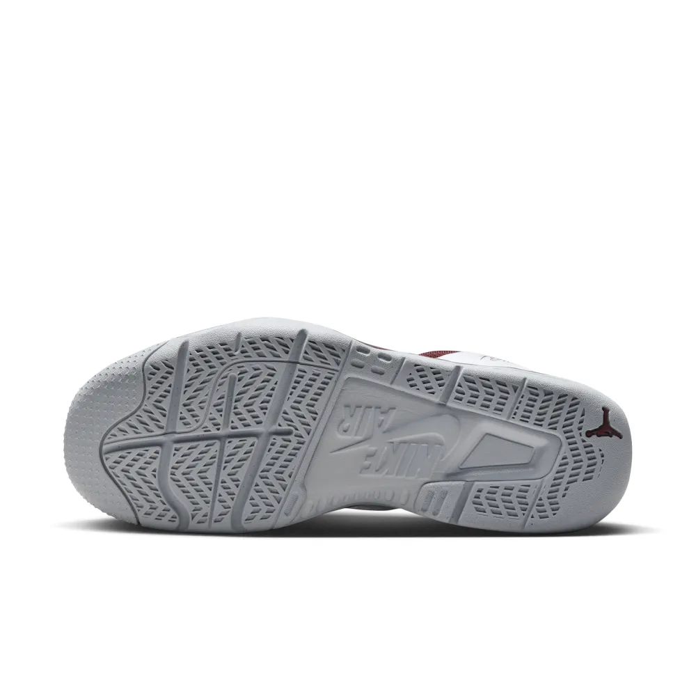 NIKE JORDAN Stay Loyal 3 FB1396-160 / weiss