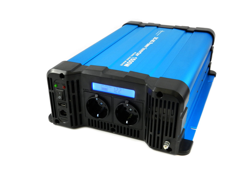 Solartronics Spannungswandler FS1500D12V 1500W/3000W reiner Sinus mit Display