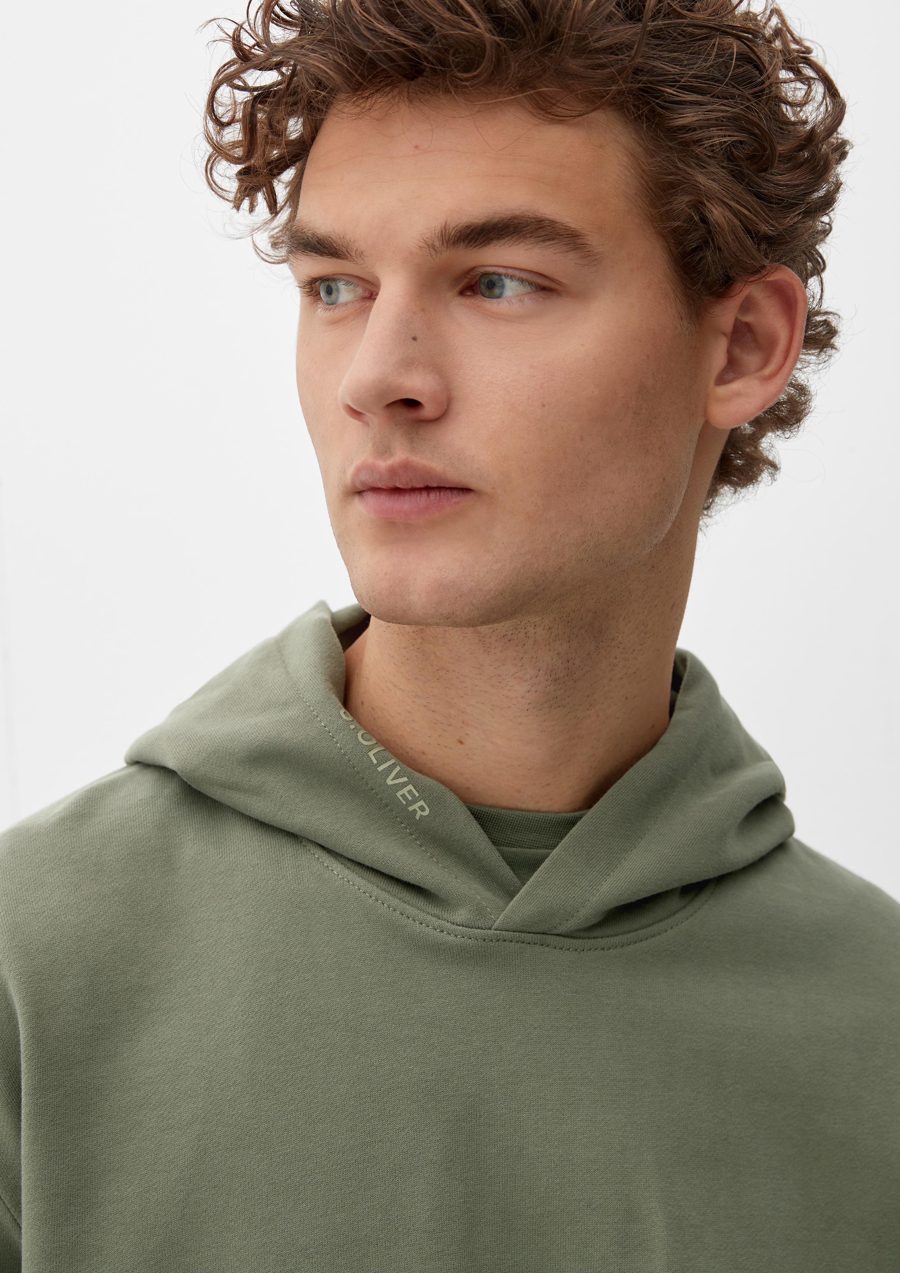 Hoodie mit gummiertem Print  2129499-78D1