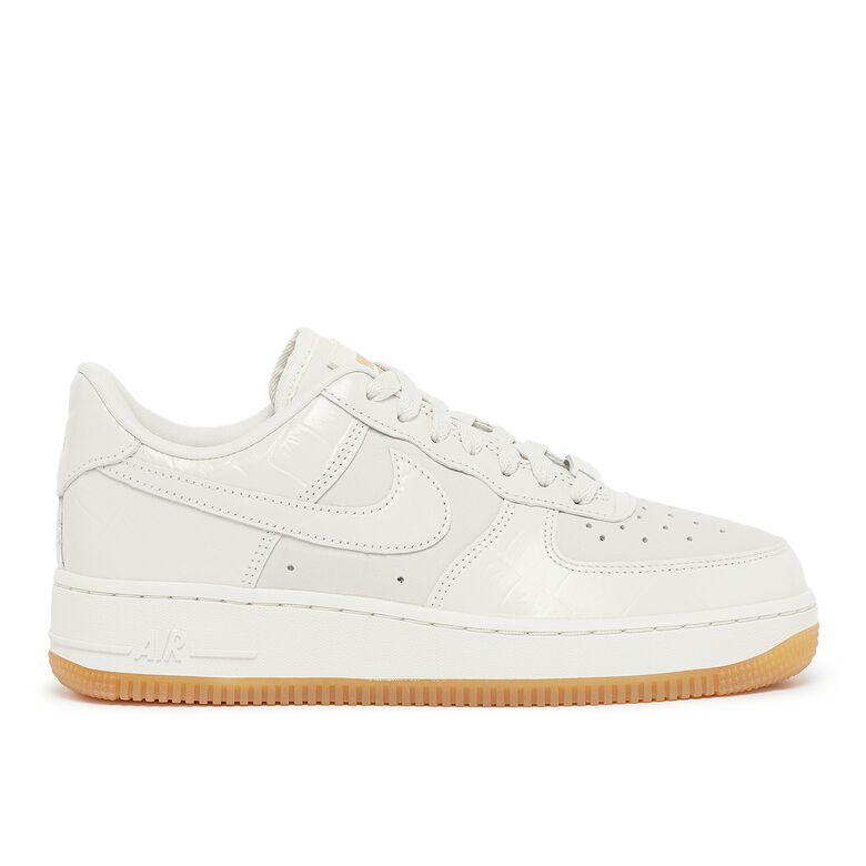 NIKE Air Force 1'07 