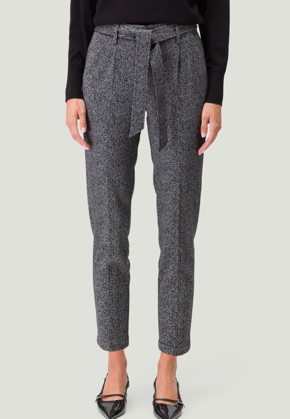 Stoffhose mit Fischgrätmuster