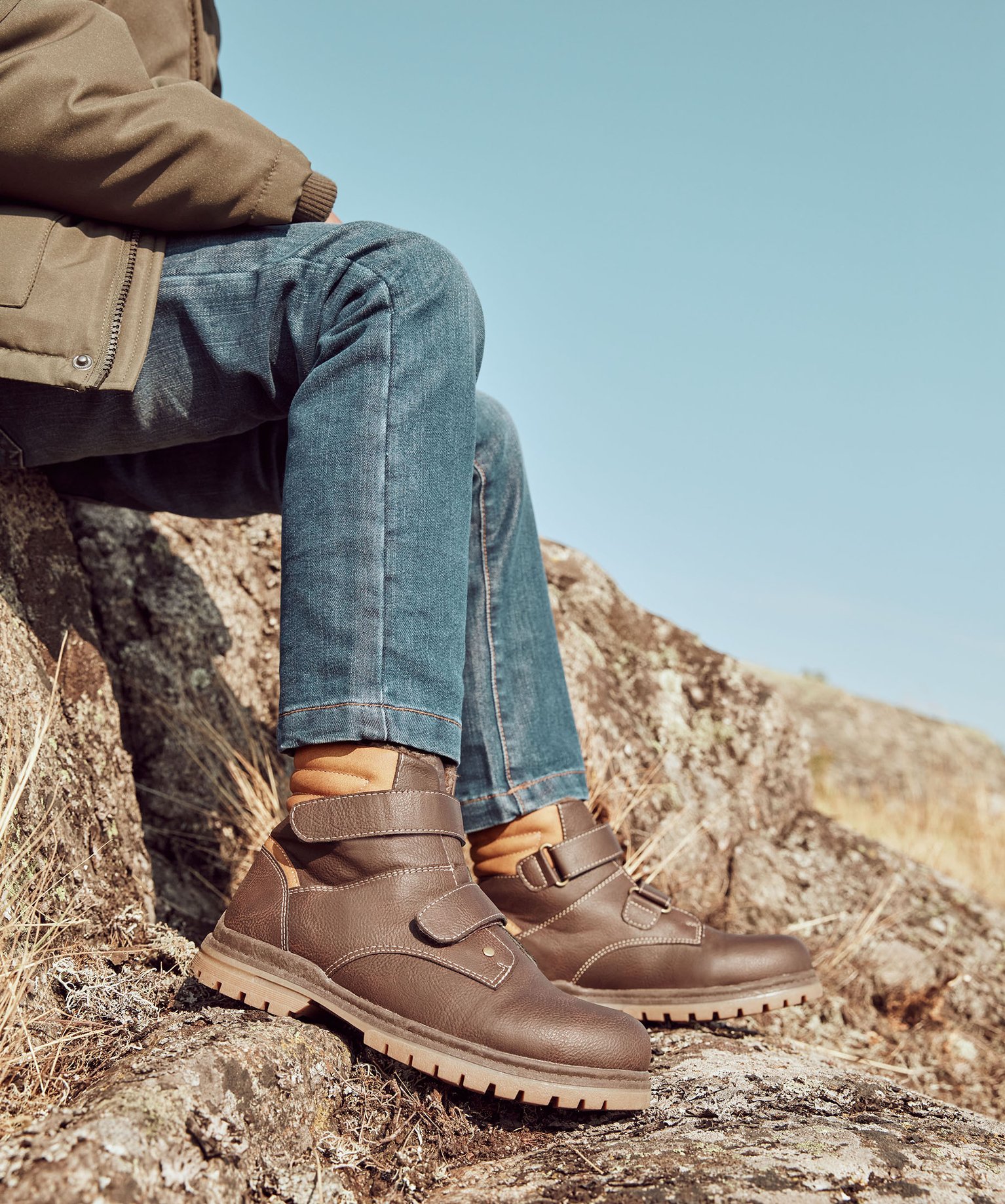 Boots Garçon à scratch avec doublure et col rembourrés | GEMO