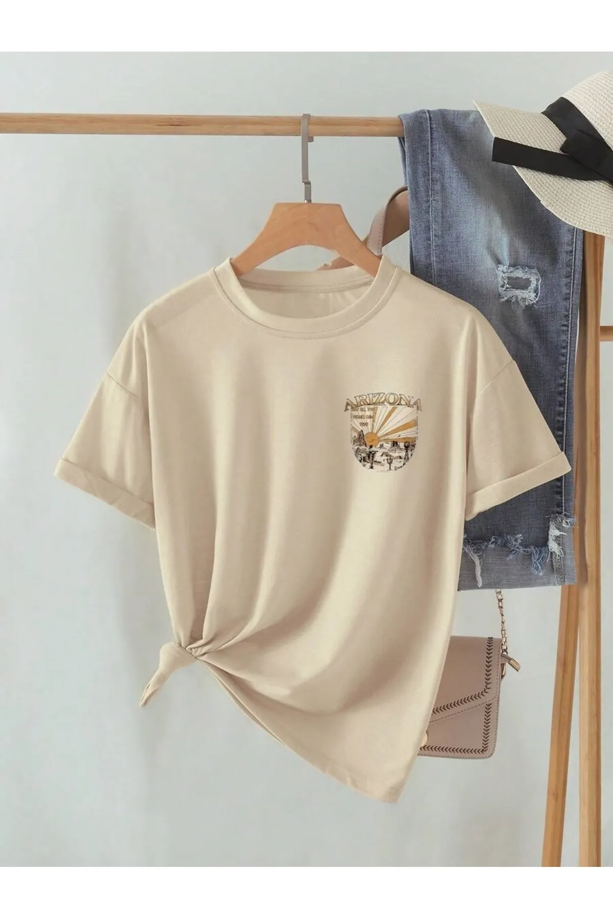 MOONBULL  T-Shirt - Beige - Regular Fit