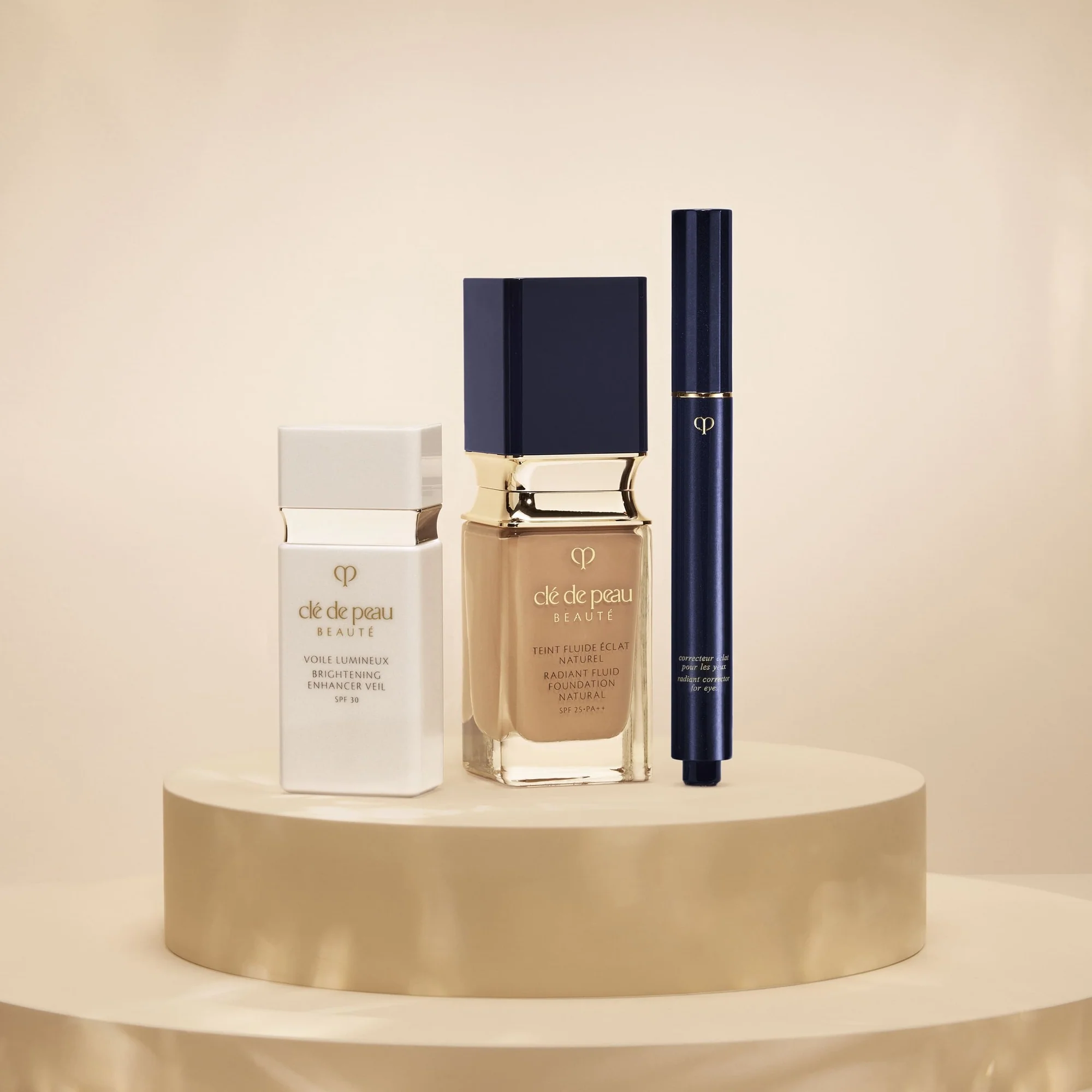 Base de maquillaje fluida Viso Radiant Natural SPF25 - Base de maquillaje líquida
