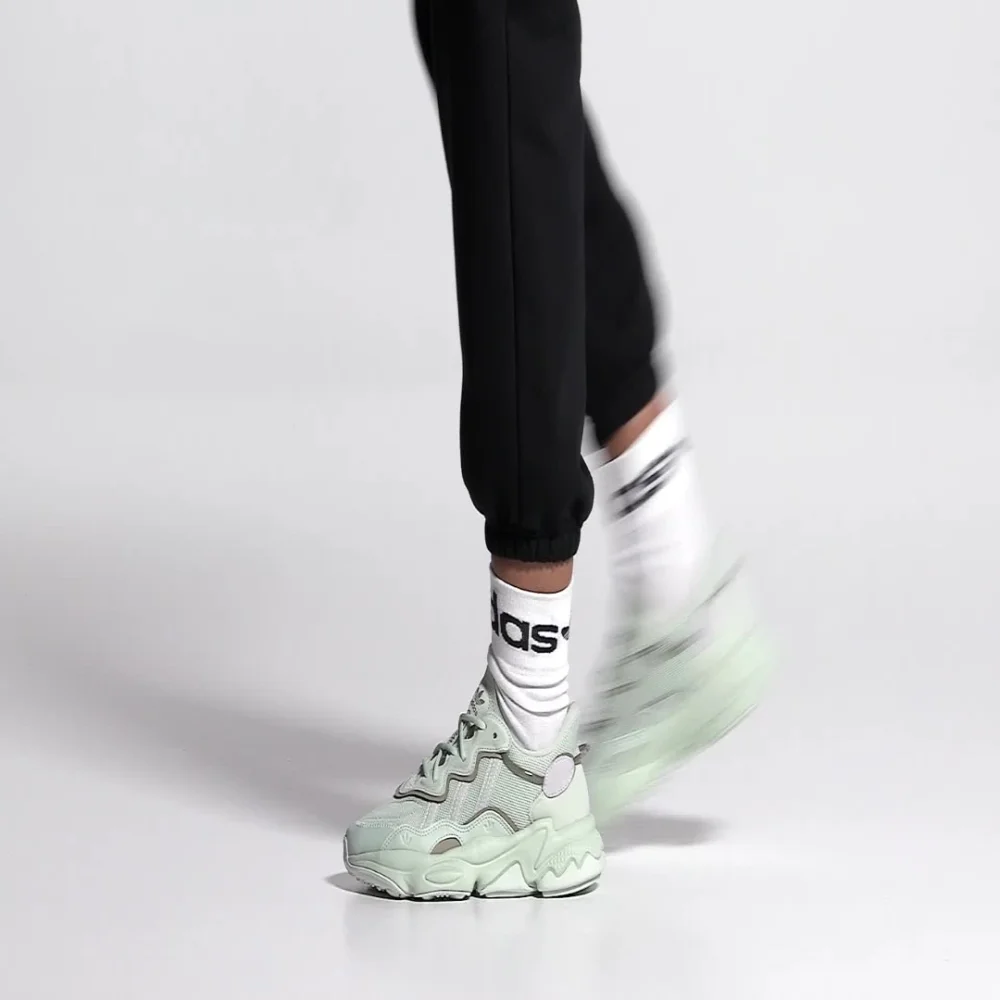 adidas Ozweego GW6802 / grün